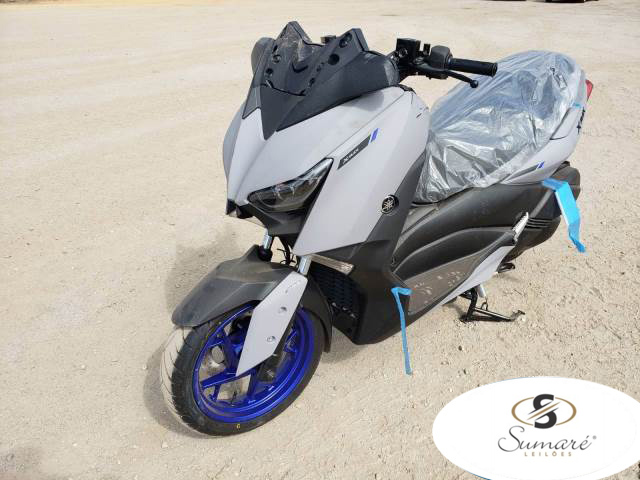YAMAHA XMAX 22/22 YAMAHA XMAX 22/22