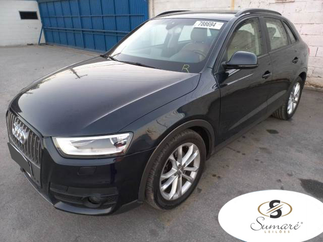 AUDI Q3 2.0 14/14 AUDI Q3 2.0 14/14
