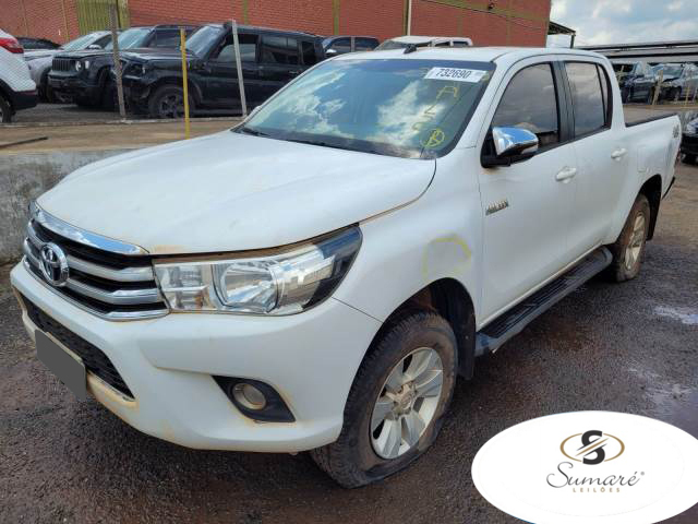 TOYOTA HILUX 2.8 17/17 TOYOTA HILUX 2.8 17/17