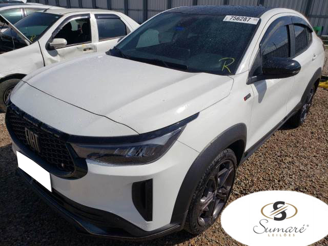 FIAT FASTBACK 1.3 22/23 FIAT FASTBACK 1.3 22/23