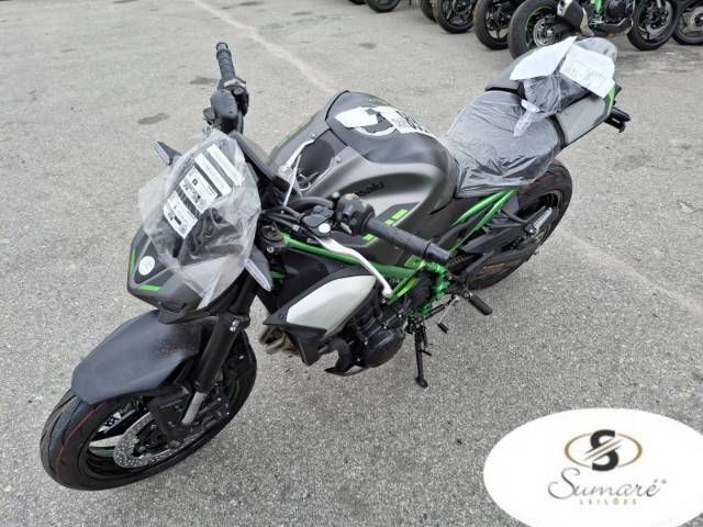 KAWASAKI Z900 25/26